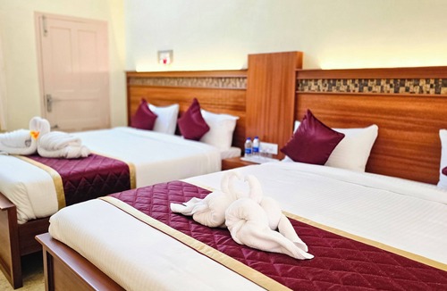 Palayankottai Hotel | Luna Castle