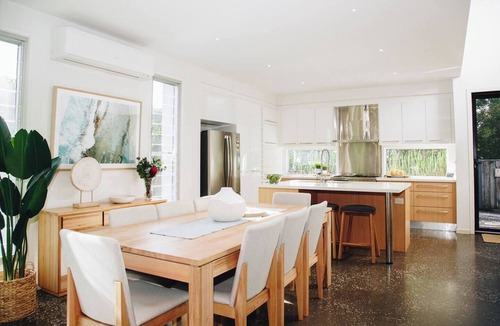 Dicky Beach House | Luxurious Poolside Coastal Escape