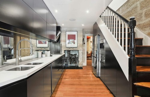 Dawes Point House | Luxury Colonial Terrace House in the Rocks