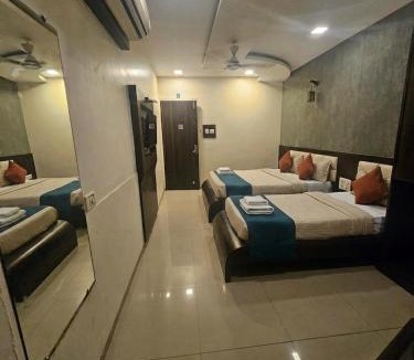 Sakinaka Hotel | Luxury Hotel Addoree Palace - Near Mumbai Airport