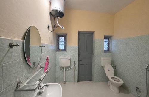 Patna Villa | Luxury Living in Patliputra Villa 3 and Half BHK, 8 Beds