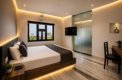 Ratanada Hotel | luxury Rooms with Rooftop Swimming pool Ratanada