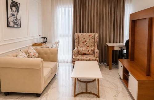 Khattalwada Apartment | Luxury Stay at Leela Residences Near Manyata & Airport