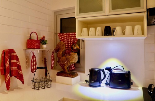 Kudal Villa | Luxury Villa with Pvt Pool & Garden near Beach
