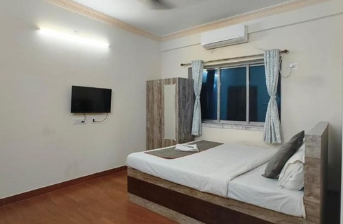 South Dum Dum Hotel | M A P Hotel