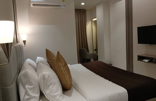 Jabalpur Hotel | M Square Premier, a unit of BK Castles
