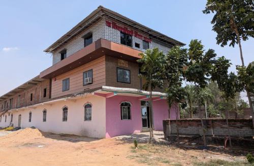 Buxar Hotel | Maa vindwasni hotel & banket hall
