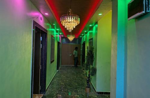 Buxar Hotel | Maa vindwasni hotel & banket hall