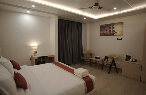 Allahabad Hotel | Madina Inn
