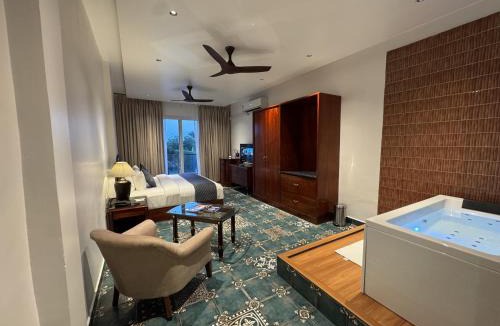Mahabalipuram Beach Resort | Madras Chronicle Bay Resort & Spa
