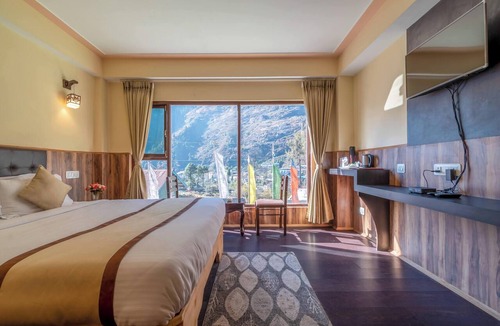 Lachung Hotel | Magellan's The Golden Bridge Hotel