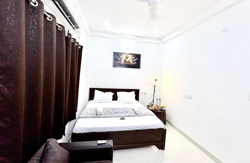 Varanasi Hotel | Majestic Residency