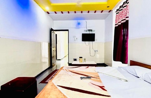 Vijayapura Hotel | Mangalore Regency Lodging