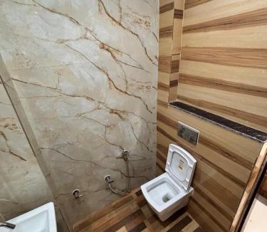 Varanasi Hotel | Mannat S R D