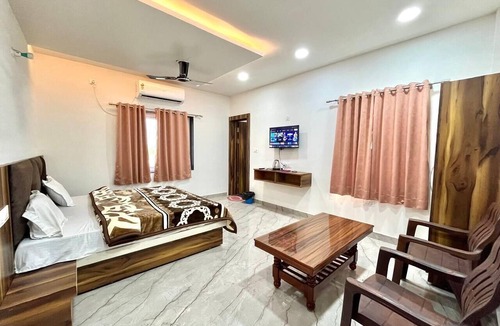 Orchha Hotel | manya palace