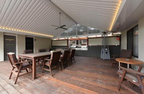 Lovedale House | Marbles on Lovedale