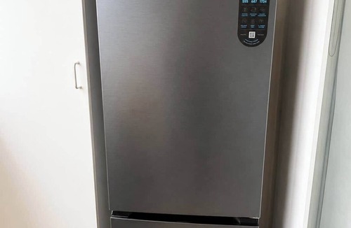 Maroubra Apartment | Maroubra Central Apartment w/Balcony & Fast WiFi