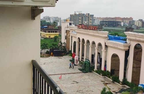 Danapur House | Maruti Primium Homestay