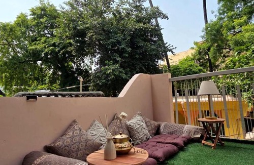 Varanasi Apartment | Mehfil 84