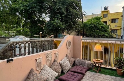 Varanasi Apartment | Mehfil 84