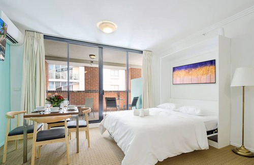 Darling Harbour Apartment | MetaWise 2Bed Next to ICC Darling Harbour 65