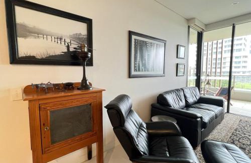 Shell Cove Apartment | Mia Mia at the Marina