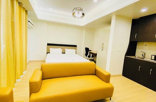 Gomti Nagar Hotel | MIGROLINO