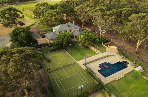 Armagh Villa | Millon Estate