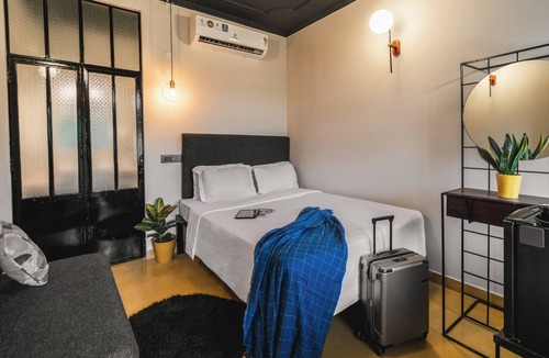 Hauz Khas Village Hotel | Minimalist One Hauz Khas VIllage