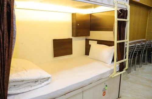 Belapur Central Business District Hotel | Mithila Dormitory