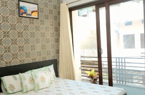 Vaishali Nagar Apartment | Modern 1BHK in Vaishali Nagar Jaipur Couple Friendly WiFi