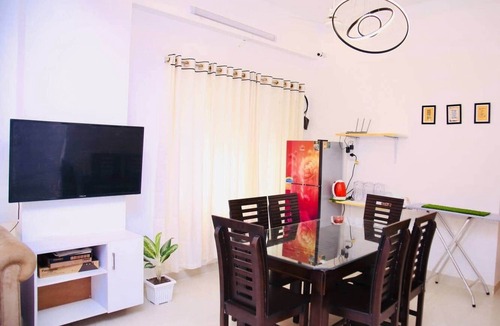 Mohammadpur Apartment | Modern 4BR Apt near Dhanmondi & Crescent Lake, Dhaka