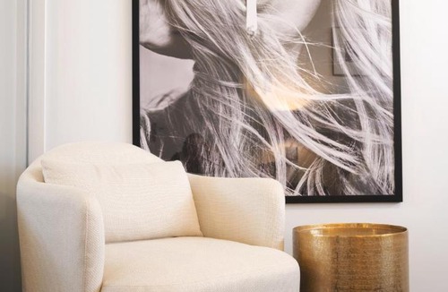 Plympton Apartment | Monochrome Muse - Stylish Retreat near CBD & Beach