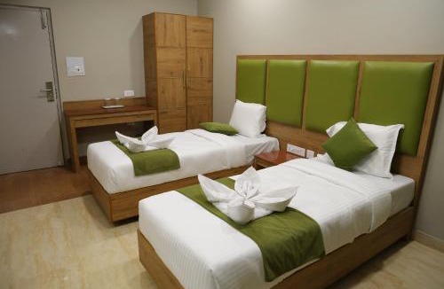 Manapakkam Hotel | Mount Grande