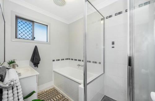 Mount Louisa Apartment | Mount Louisa Magic