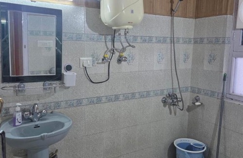 Patnitop Apartment | Mountain View Room w Balcony Cozy Stay in Kud