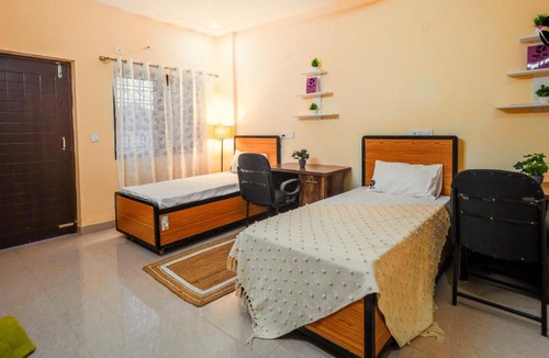 Bullawala Hostel | MuLive Hostel