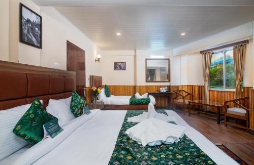 Darjeeling Hotel | Muscatel Roma - 400 Mts from Mall Road