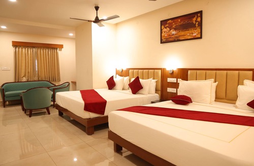 Tirupati Hotel | Nanda Mohan Residency