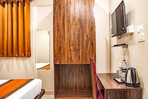 Kakarmatha Hotel | Nandini grand