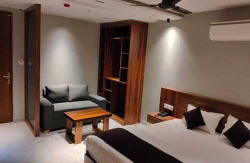 Chunar Hotel | Nandvilas Hotel