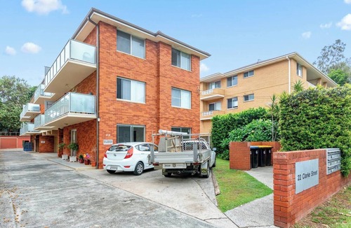 Narrabeen Apartment | Narrabeen Nook Easy Living between Beach and Lagoon