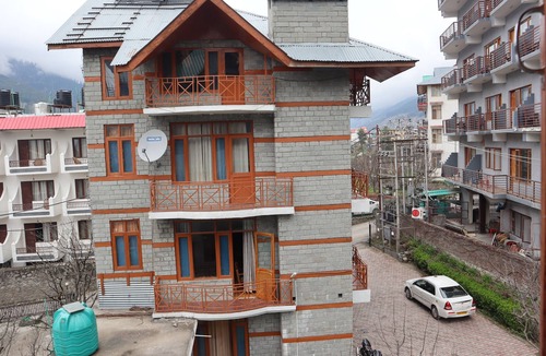 Manali Hotel | New Himalayan Cottage Manali