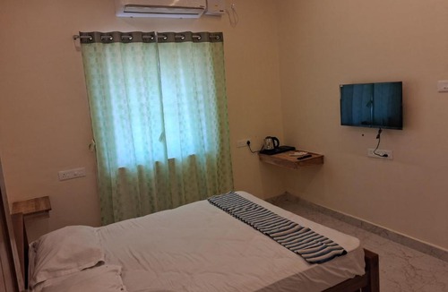 Tenkasi Hotel | Nima Residency