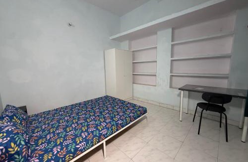 Mahanagar Hostel | Nook Coliving Male Only