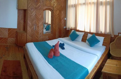 Kufri Villa | NORVIN Whispering Cedar Villa Kufri