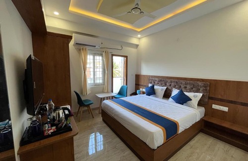 Bengaluru Hotel | NP Royal INN