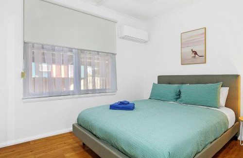 Shepparton House | Nth Central 3BR - Split Systems throughout & Wifi