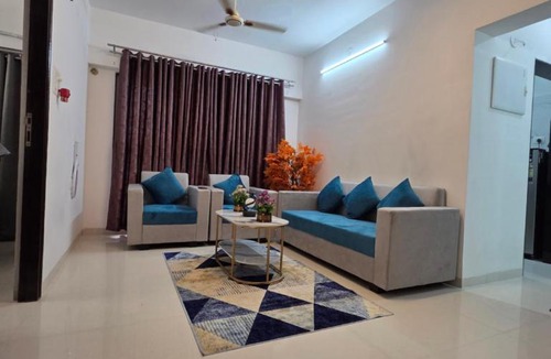 Kandivali East Apartment | NTR royale stays