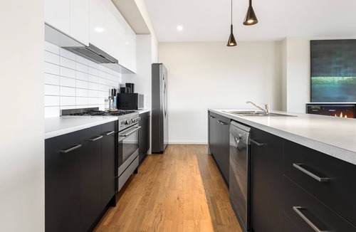 Carrickalinga House | Ocean Heights - 27 Stacey Drive